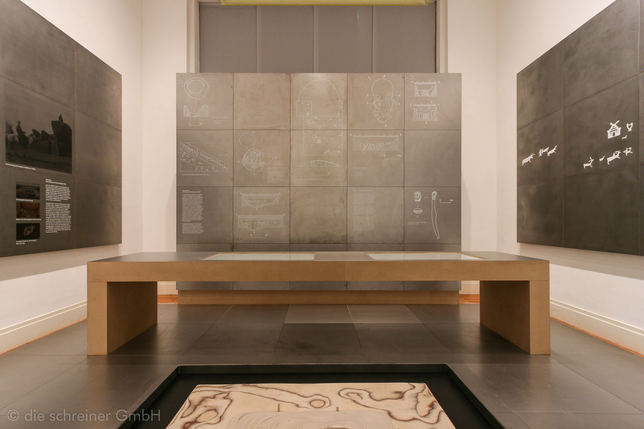 "Im Zeichen des goldenen Greifen"