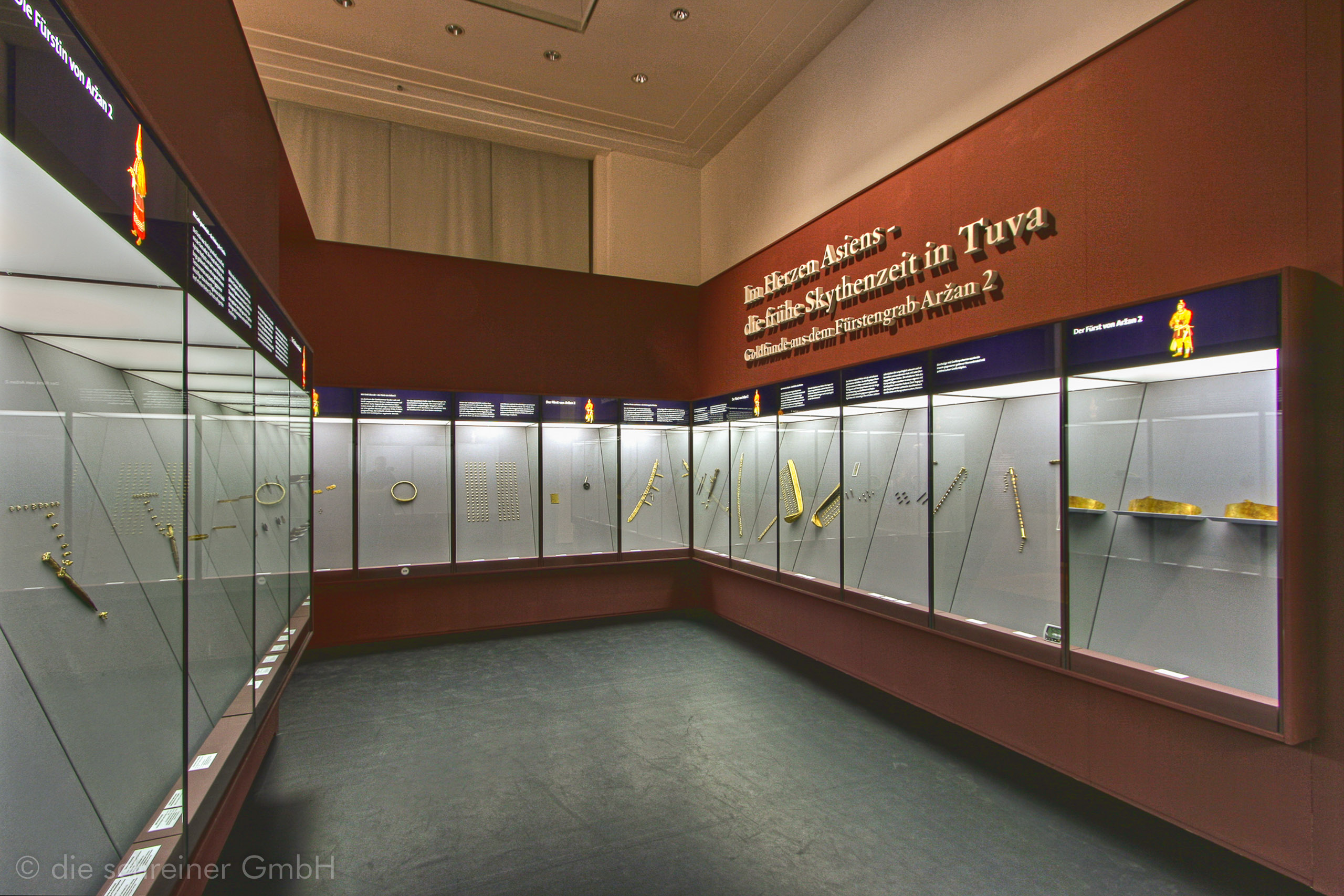 "Im Zeichen des goldenen Greifen"